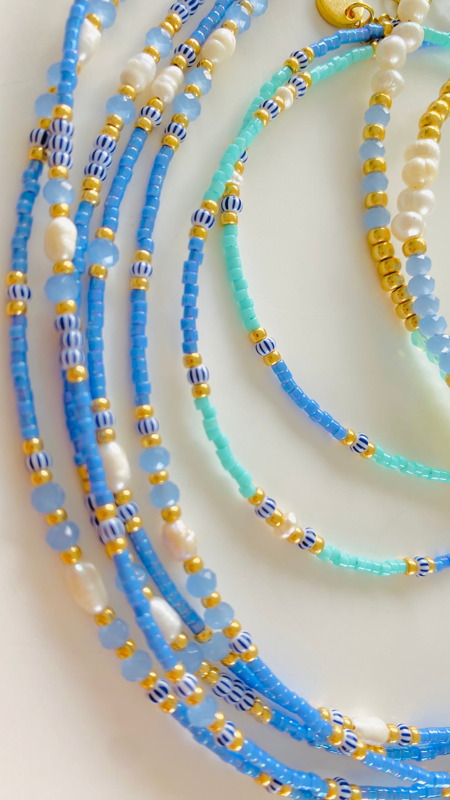 Briolette Strang / babyblau opal / Ø 3mm