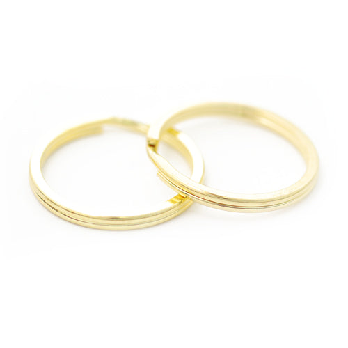 Key ring / gold colored / Ø 30 mm