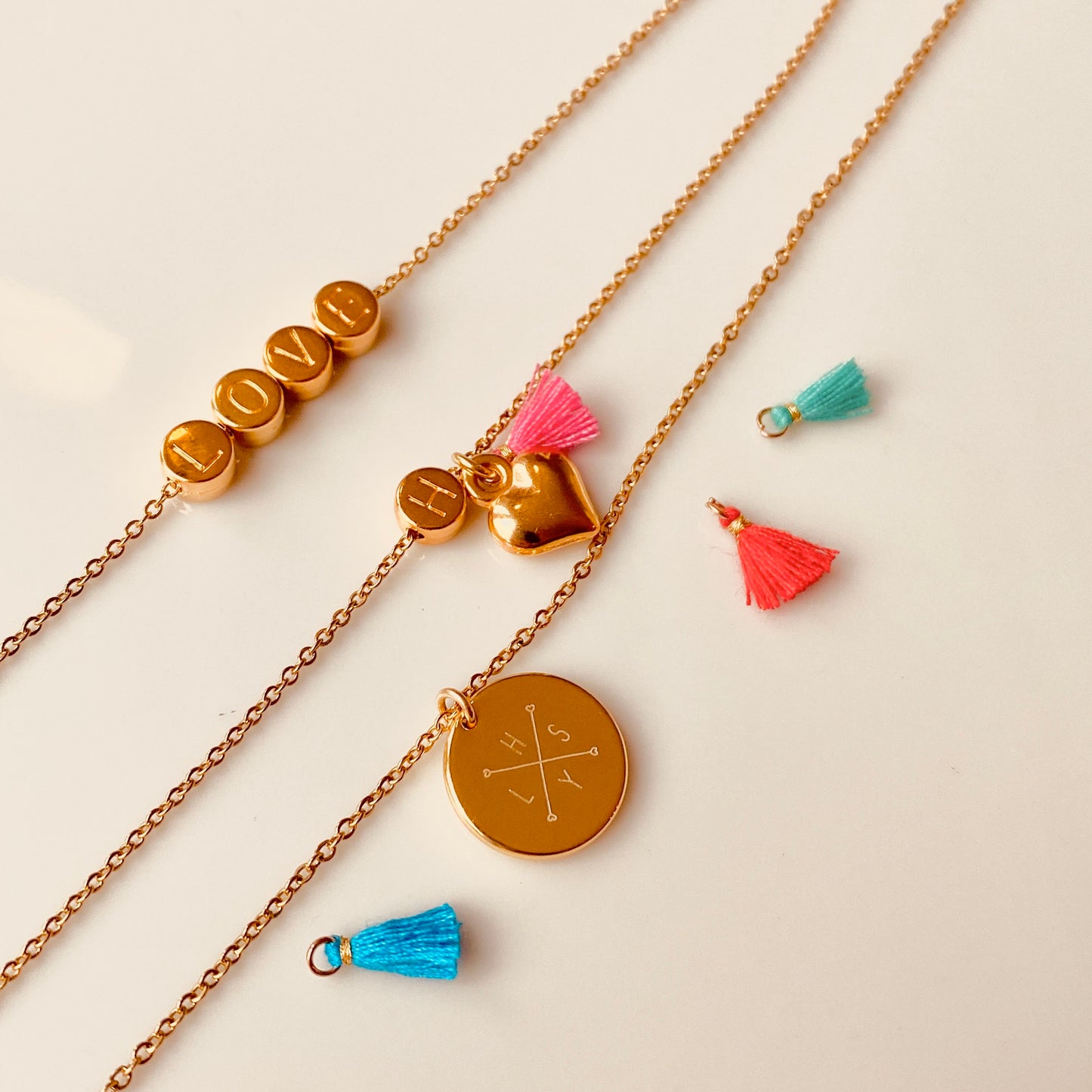 Deluxe pendant coin / brass gold plated shiny / engravable / Ø 16 mm