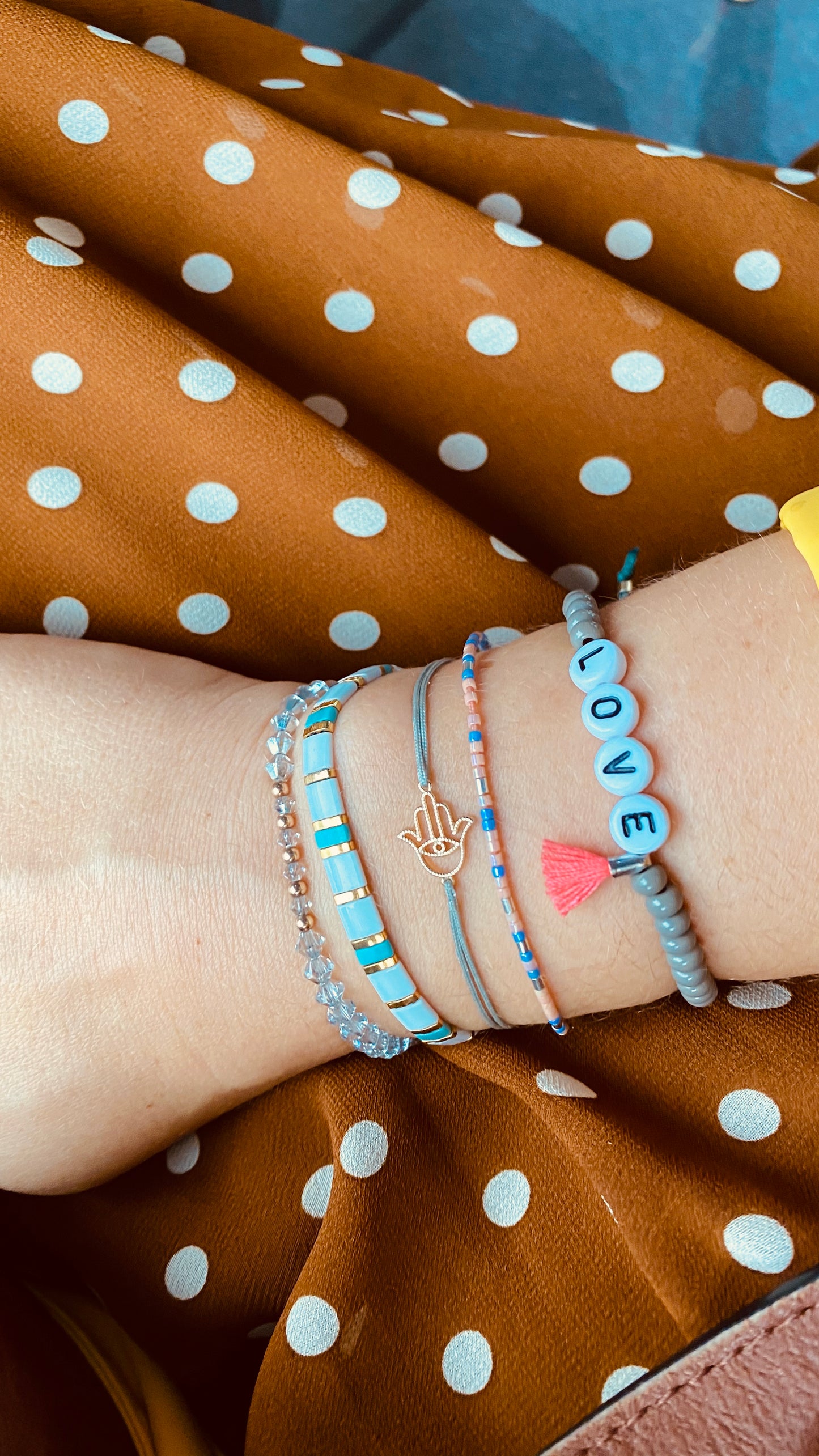 Delica peach coral 10 gr. Ø 1,6mm 11/0 (DB-0207)