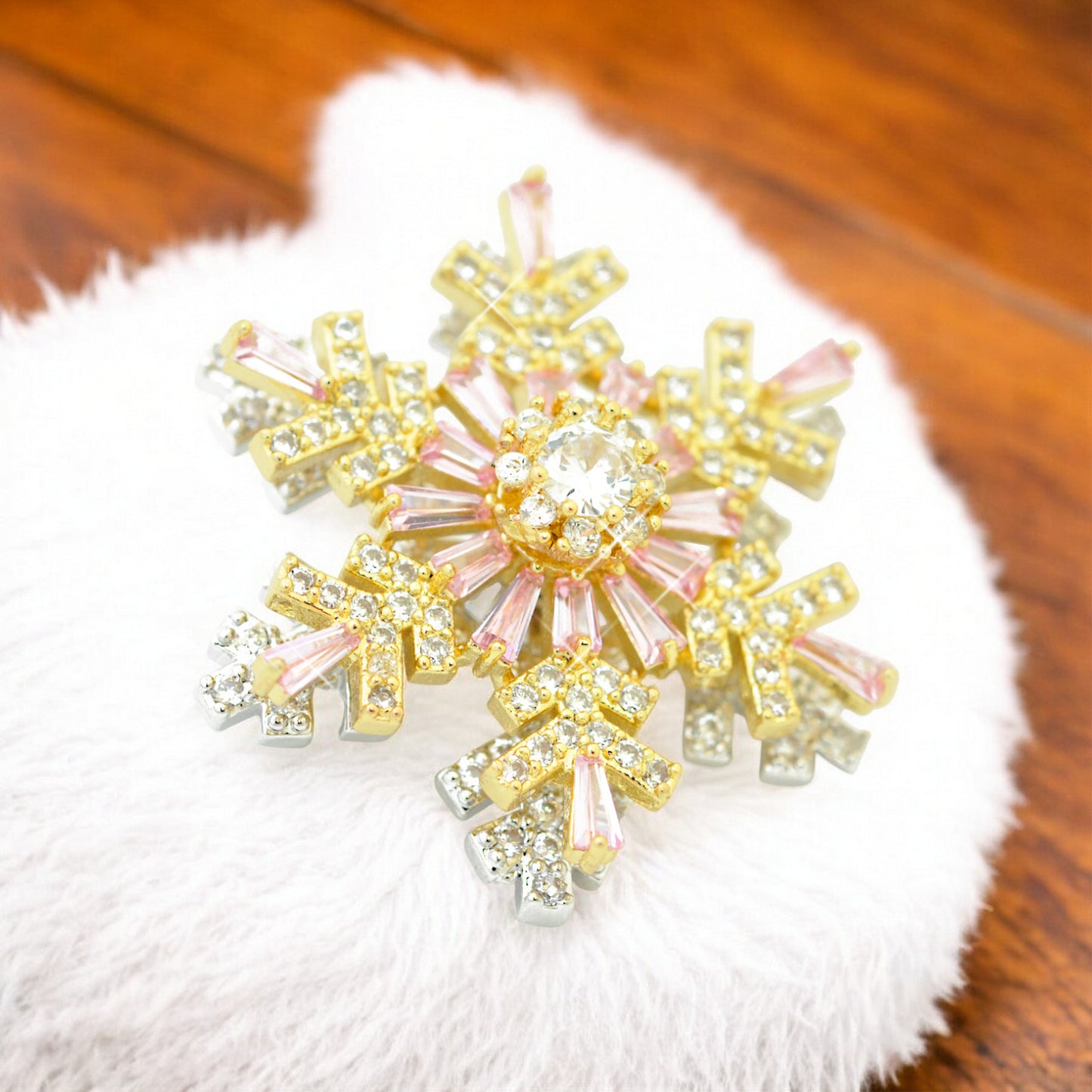 Weihnachtsbrosche Schneeflocke Strass drehbar / goldfarben / 30mm