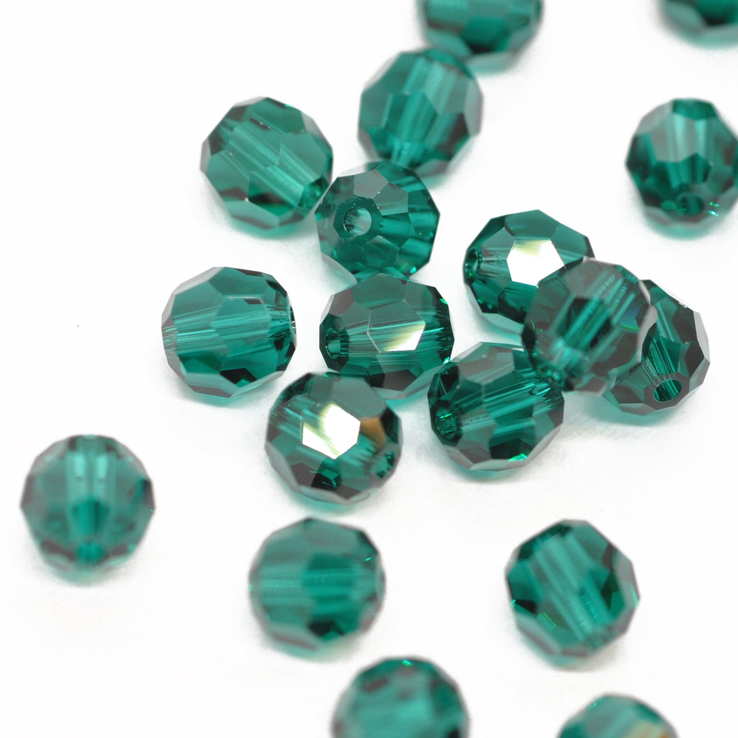 Swarovski rund facettiert / Emerald / 10 Stk. / Ø 6mm