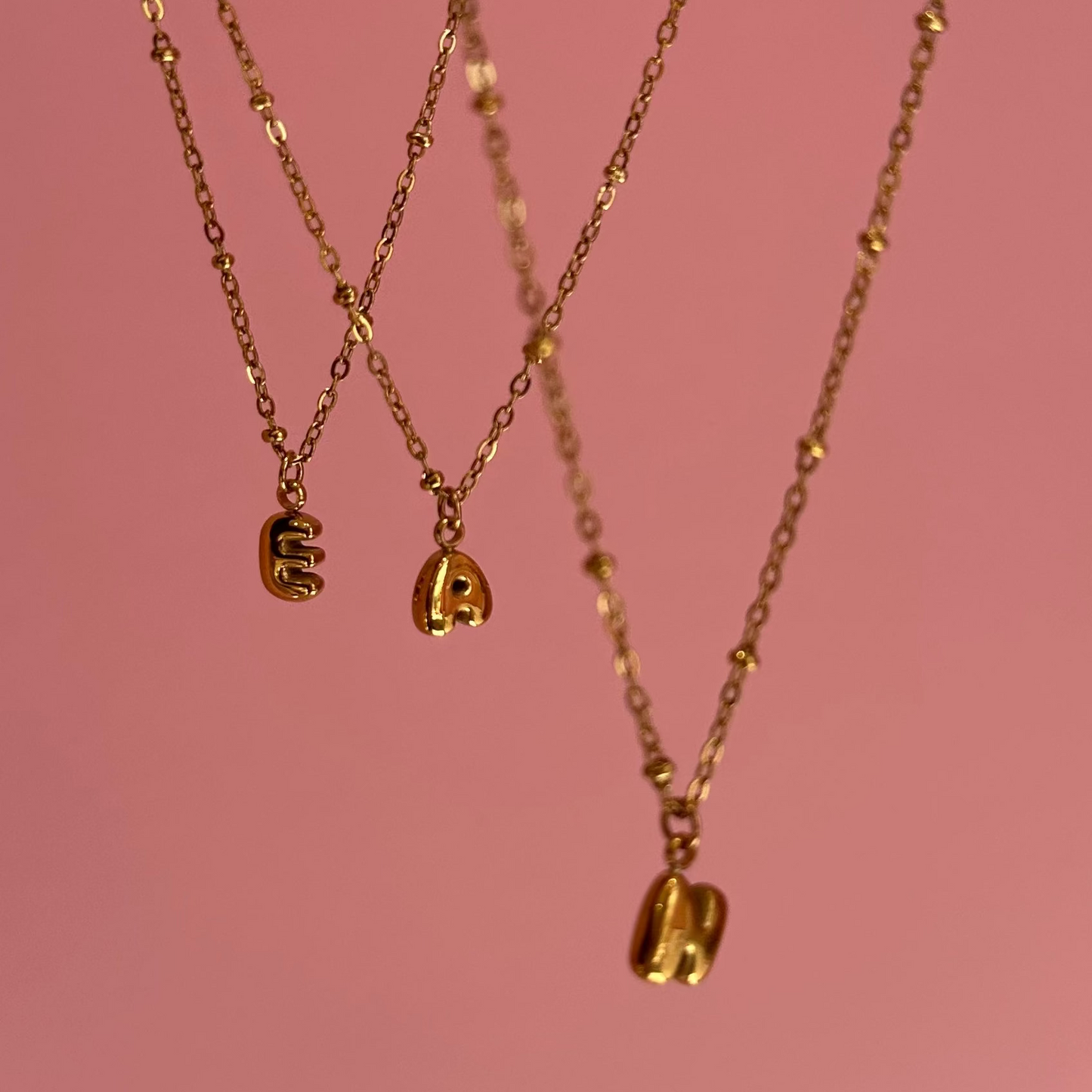 Bubble Buchstaben Charms Halskette / Edelstahl