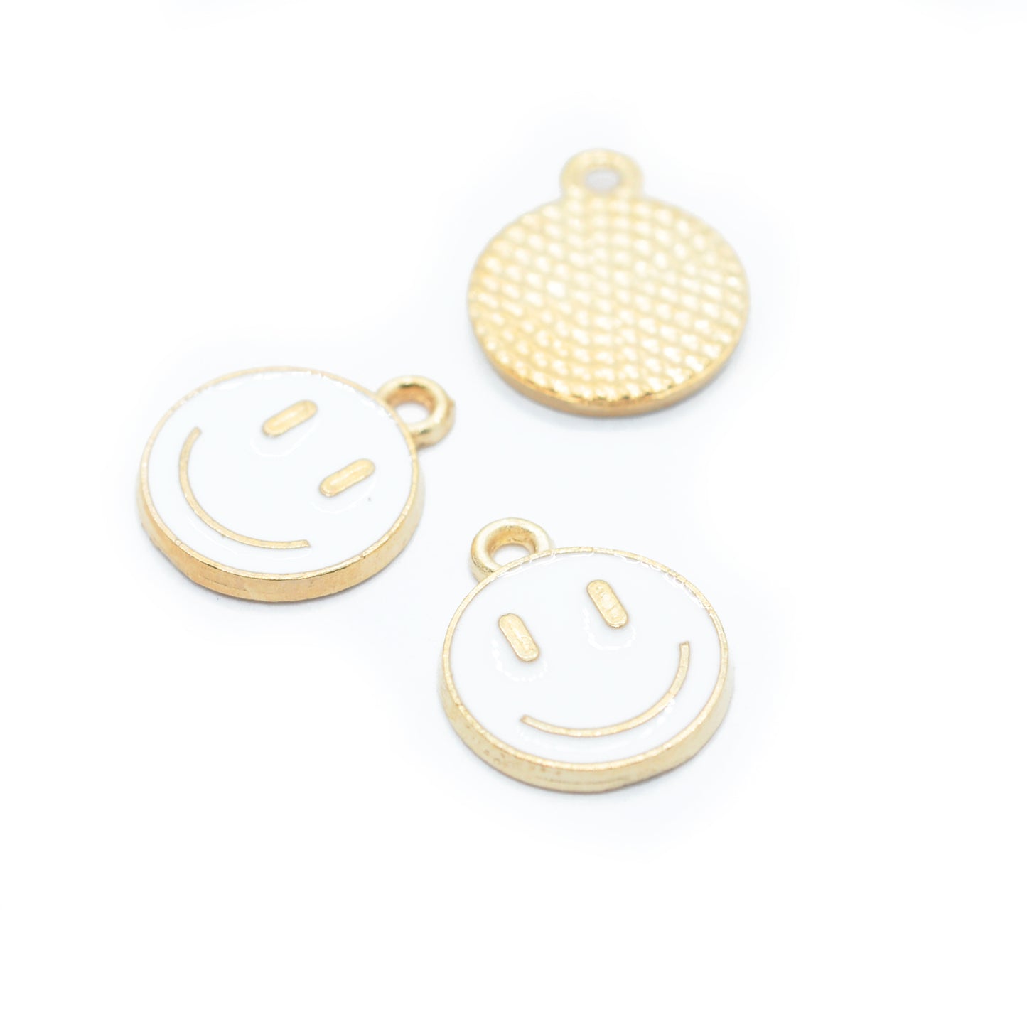 Smiley Anhänger emailliert / gold weiss / 12 mm