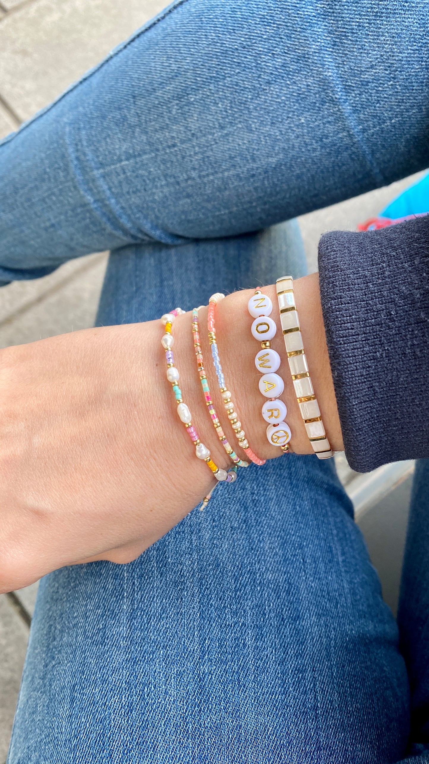 Armband / Pastell Rainbow / Süßwasserperle / Edelstahl vergoldet